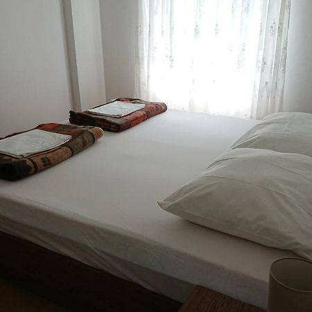 Apartman Kursar Srima Bagian luar foto