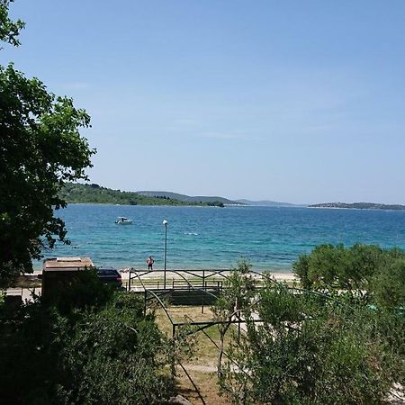 Apartman Kursar Srima Bagian luar foto